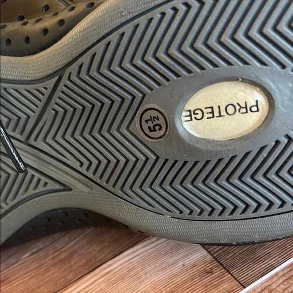 Black and Gray Athletic Shoes with Velcro Strap and Sturdy Sole - Picture 8 of 8